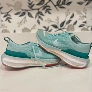 Nike Invincible Run 3